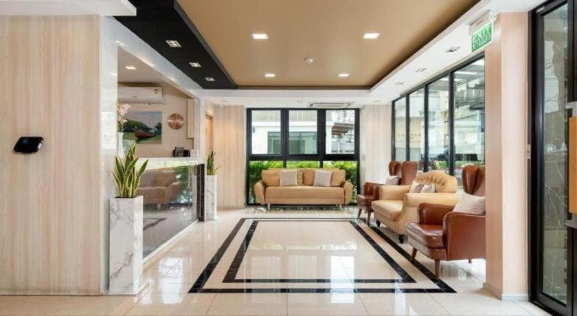 Khách sạn Capital O Amanah Bangkok